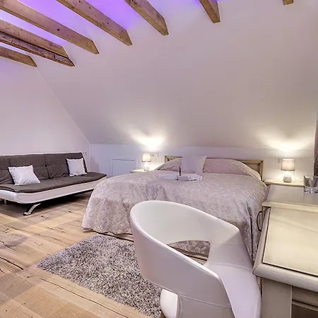 Da Domenico Am Hagelkreuz 3* 힐덴