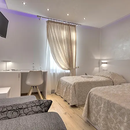 Da Domenico Am Hagelkreuz Hotel 3*
