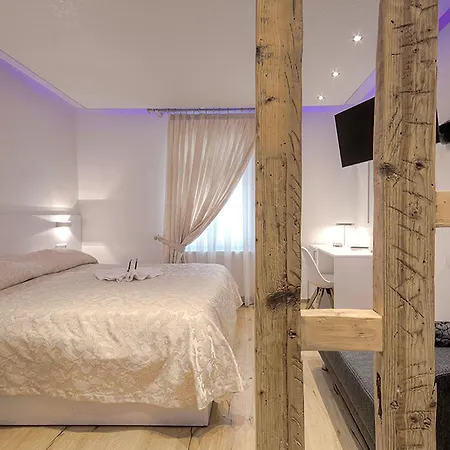 Da Domenico Am Hagelkreuz 3*