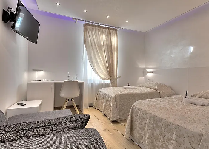 Da Domenico Am Hagelkreuz Hotel 3*